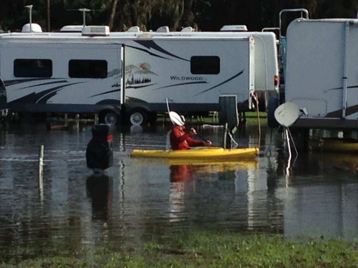 When SHTF Full-Time RVing Man Kayaks Through Flooded RV Park
